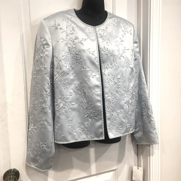 Zola Evening pale blue beaded jacket - Picture 2 of 7